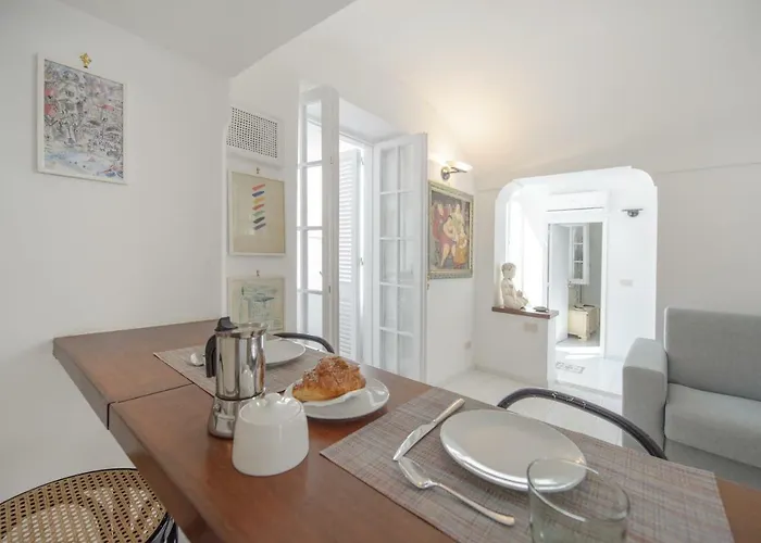 Tragara 12c Art House, קאפרי