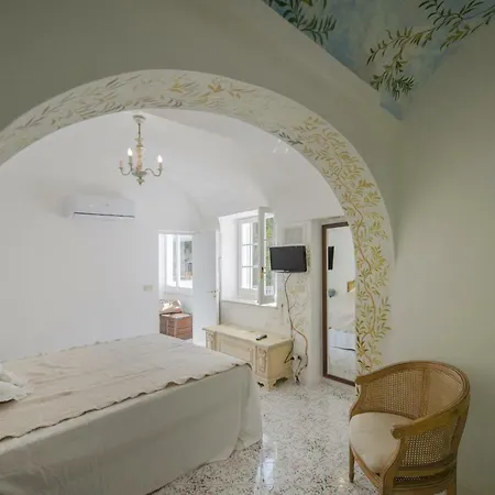 Tragara 12c Art House, *